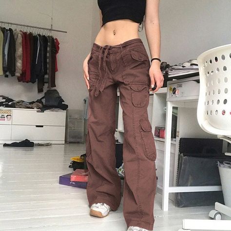 Casual Cargo Pants Retro Gray Overalls Jeans Women's Fashion New Style Y2K Oversized Trousers Vintage Streetwear Thanks For Visiting Our Shop *Please check the size chart in the Last picture carefully. Do not select directly according to your habit. Shipping🚑 Shipping to USA 11-21 days Return✅ I accept returns and cancellations if you have solid reasons otherwise no returns. Contact me within: 14 days of delivery Ship items back within: 30 days of delivery Request a cancellation within: 6 hours Fairycore Clothes, Celana Kargo, Celana Fashion, Oversized Pants, Casual Cargo Pants, Jeans Cargo, Overalls Pants, Work Trousers, Denim Pants Women