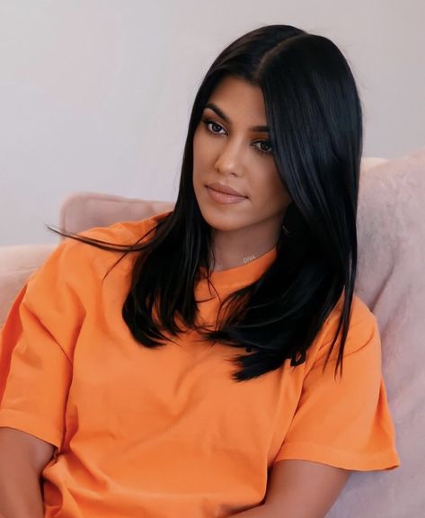 Kourtney Kardashian Hair, Best Hairstyles For Women, Kardashian Hair, Jet Black Hair, The Best Hairstyles, Brown Hair Balayage, Long Layered Hair, Hair Inspo Color, Hair Envy