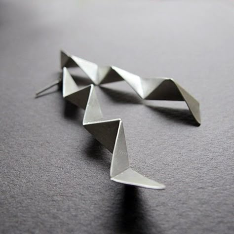 Geometric Silver Jewellery, Contemporary Silver Earrings, Contemporary Silver Jewelry, Fold Forming, Black Gold Jewelry, Cleaning Silver Jewelry, Silver Jewelry Design, Silver Jewelry Rings, Silver Jewelry Handmade