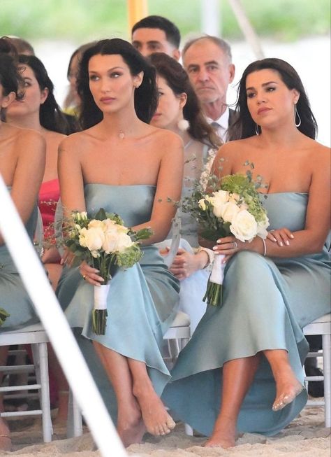 Tube Dresses, Winter Wedding Guest Dress, Prom 2023, Strapless Long Dress, Winter Wedding Guests, Bridesmaid Dresses Strapless, Bella Hadid Outfits, Maxi Long Dress, Bella Bridesmaid