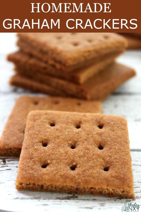 Home Made Graham Crackers, Cinnamon Graham Cracker Recipes, Cinnamon Crackers, Cracker Ideas, Graham Crackers Recipe, Graham Cracker Recipes, Biscuits Graham, Crackers Recipe, Homemade Graham Crackers