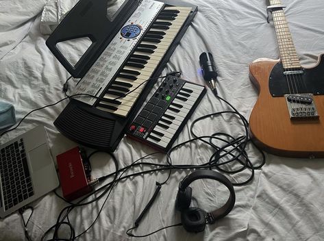 Guitar Songwriting Aesthetic, Keyboard Band Aesthetic, Midi Keyboard Aesthetic, Music Composer Aesthetic, Electric Guitars Aesthetic, Song Writer Aesthetic, Keyboard Room, Making Music Aesthetic, Music Production Aesthetic