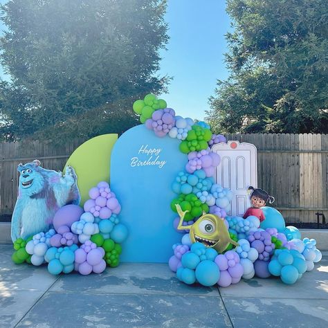 Emily Buenrostro | Monsters inc 💙💚💜 Perfect for twins, boy and girl ! Monsters inc props : @luxeballoonbar.co Backdrops/balloons : @buen_balloon_decor… | Instagram Monster Inc Bday Party, Monsters Inc Birthday Decorations, Boo Monsters Inc First Birthday, Monster Inc Birthday Party, Monsters Inc Party Decorations, Monsters Inc 1st Birthday, Monsters Inc Balloon Garland, Monsters Inc Balloons, Monster Inc Party Ideas Decoration