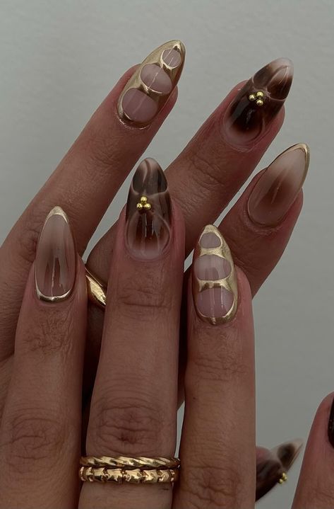 Gold Chrome Nails, Golden Nails, Chrome Nails Designs, Classy Acrylic Nails, Luxury Nails, Classy Nails, Chic Nails, Gold Nails, Trendy Nails