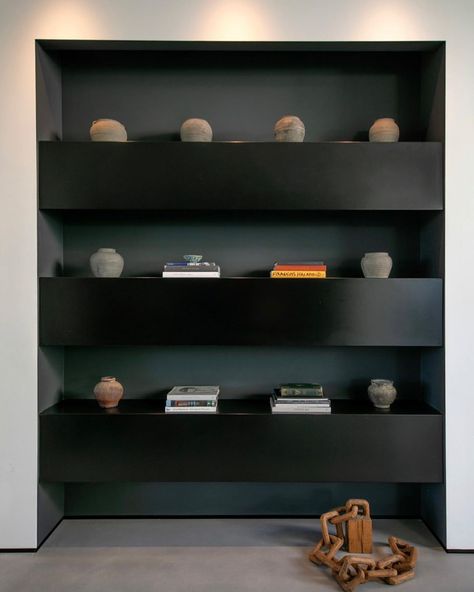 O S K L O . on Instagram: “13ft Floating shelves in blacked steel, Mexican earthenware pots, Japanese chain in hand carved Birch available at our @1stdibs store” Niche Shelf, Niche Shelves, Millwork Details, Joinery Details, Modern Bookshelf, Wall Niche, Shelving Design, Tiny Spaces, Elegant Furniture