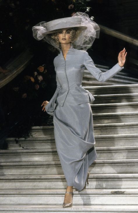 Christian Dior Spring 1998 Couture, Dior Spring 1998, 1998 Couture, Gilded Glamour, Gowns Blue, Dior Fashion Show, Galliano Dior, Christian Dior Haute Couture, Dramatic Makeup