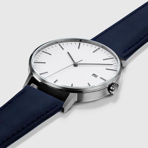 Classic Watch Women, Minimalist Men, Watch Stand, Minimalist Watch, Mens Trends, Stylish Watches, The Minimalist, Classic Watches, Navy Leather