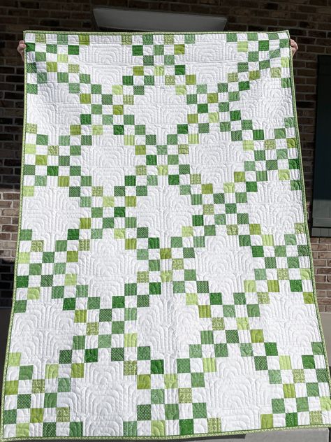 Make it Modern – Scrappy Double Irish Chain – Riley Blake Designs Double Irish Chain Quilt Pattern, Irish Quilt Patterns, Double Irish Chain Quilt, Irish Chain Quilt Pattern, Irish Quilt, Irish Chain Quilt, 9 Patch Quilt, Two Color Quilts, Nine Patch Quilt