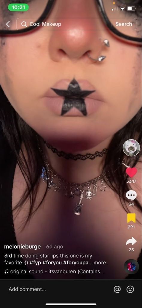 2000s emo y2k makeup y2k emo scene makeup y2k makeup emo goth emo y2k makeup cute y2k emo makeup y2k makeup looks emo y2k emo makeup tut emo y2k makeup tutorial emo y2k makeup looks emo y2k eye makeup Star Lipstick Tutorial, Emo Lips, Star Clown Makeup, Makeup Tutorial Emo, Y2k Emo Makeup, Makeup Looks Emo, Star Makeup Y2k, Goth Fairy Makeup, Y2k Eye Makeup