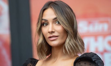 Frankie Bridge wore a £30 Zara dress to a wedding and we're obsessed | HELLO! Frankie Bridge Hair, Frankie Bridge, Brunette Hair With Highlights, Brown Hair Balayage, Street Shoes, Long Bob Hairstyles, Nude Lipstick, Zara Dress, Long Bob