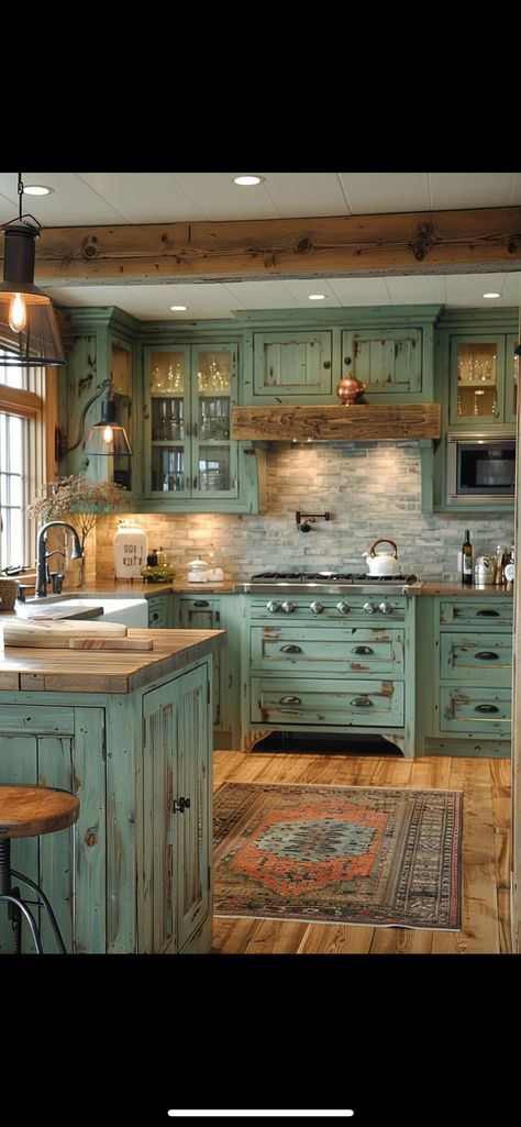 Western Kitchen Cabinets Ranch, Rustic House Decor Ideas Kitchen, Western Cabinets Kitchen, Old Farmhouse Kitchen Cabinets, Unique Kitchen Colors, Western Home Decor Ranch Style Kitchen, Distressed Cabinets Kitchen, Western Kitchen Decor Ideas, Western Theme Kitchen