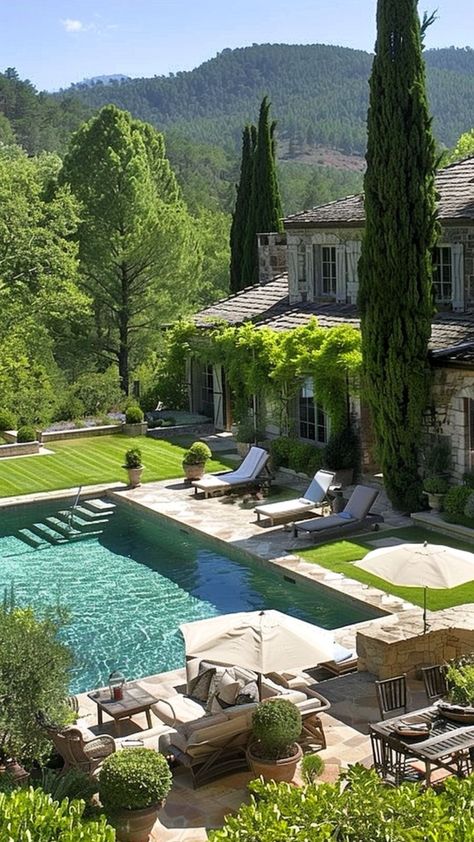 French Designs, Dream Life House, Aesthetic Luxury, Mediterranean Homes, Barbie Dream House, Garden Pool, House Goals, Backyard Pool, Dream Garden