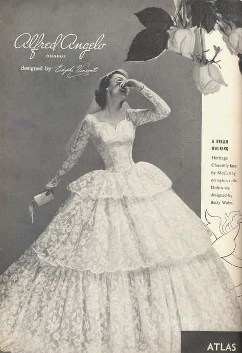 *~my house is cuter than yours~*: Alfred Angelo Original designed by Edythe Vincent ... Alfred Angelo Wedding Dress, Bohemian Style Gown, 1950s Wedding Dress, 1950s Wedding, Bridal Skirts, Vintage Wedding Photos, Alfred Angelo, Irish Wedding, Wedding Gowns Vintage