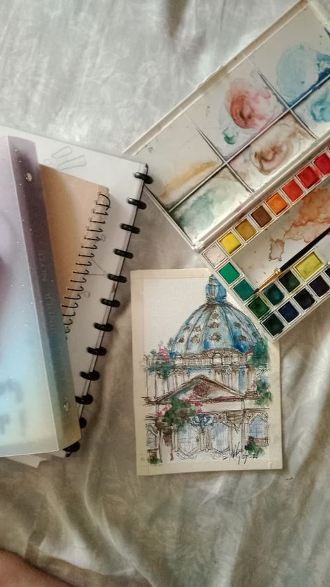 Aesthetic Hobby Pictures, Water Colors Painting Aesthetic, Person Painting Aesthetic, Watercoloring Aesthetic, Painting Hobby Aesthetic, Watercolors Aesthetic, Naz Core, Watercolour Painting Aesthetic, Character Mood Boards Aesthetic