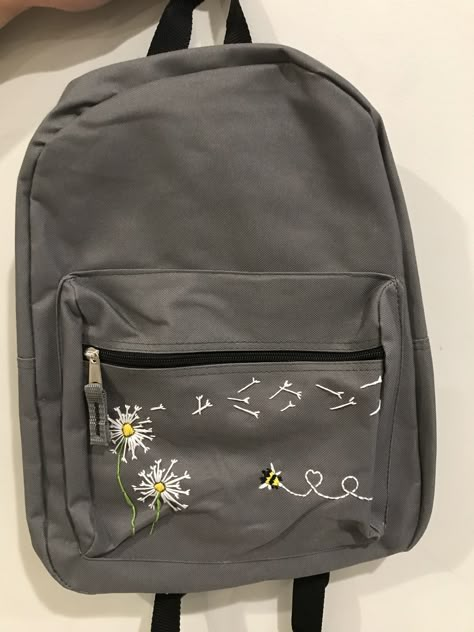 Herschel Backpack Embroidery, Grey Backpack Aesthetic, Diy School Bag Decoration, Backpack Embroidery Ideas Jansport, Embroided Backpacks, School Bag Embroidery, Embroidery On Backpack, Backpack Embroidery Ideas, Backpack Painting Ideas