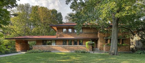 Wednesday Journal, Beachy House, Robie House, Roof Restoration, Adams Homes, Brick Siding, Frank Lloyd Wright Homes, Prairie House, Prairie Style Houses