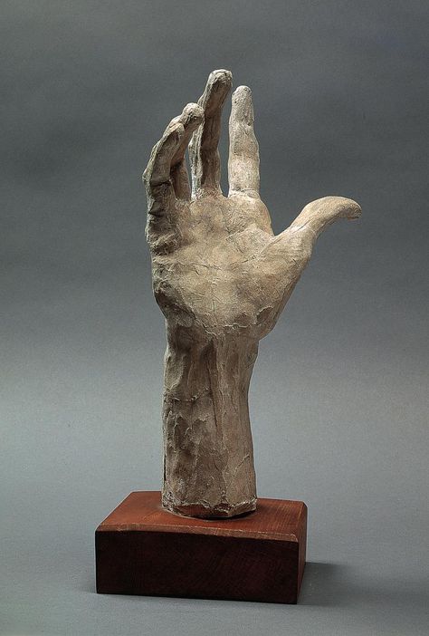 RODIN, PIERRE AND JACQUES DE WISSANT, RIGHT HAND Museum Sculpture, Rodin Sculpture, Hand Statue, Rodin Museum, Sculpture Art Clay, Sculptures Céramiques, Auguste Rodin, Hand Sculpture, Marble Sculpture