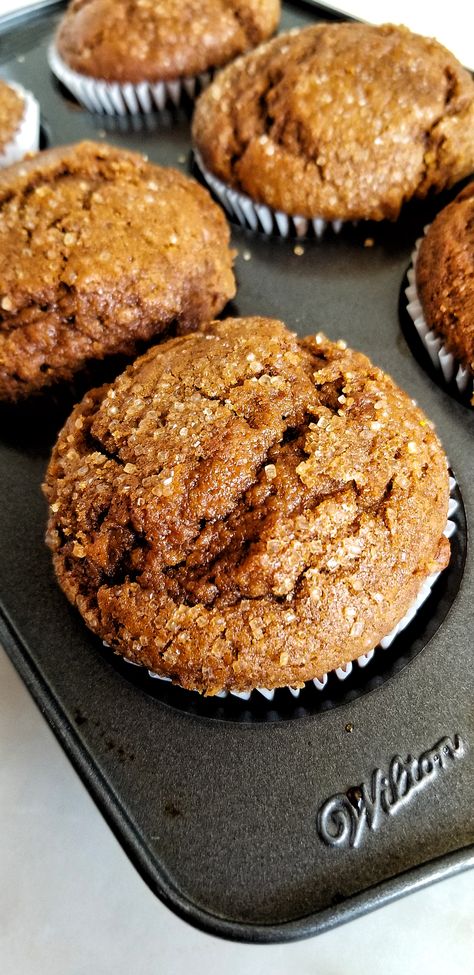 M&m Muffins, Rolled Oat Muffins, Best Muffin Recipes Ever, Holiday Muffins, Kitchen Design Ideas 2023, Kitchen Cabinet Colours, Gingerbread Muffins Recipe, Muffin Top Recipes, Modular Kitchen Cabinet