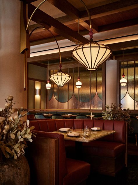 Speakeasy Ideas, Hanok House, Nyc Eats, Manhattan Restaurants, Members Club, Korean Restaurant, Design Restaurant, Timber Beams, Restaurant Lighting