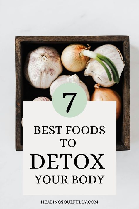 foods that detox your body Detoxifying Foods, Detoxification Drinks, 10 Day Cleanse, Detox Foods, Detoxifying Food, Detox Cleanse Diet, Body Detox Cleanse, Full Body Detox, Body Detoxification