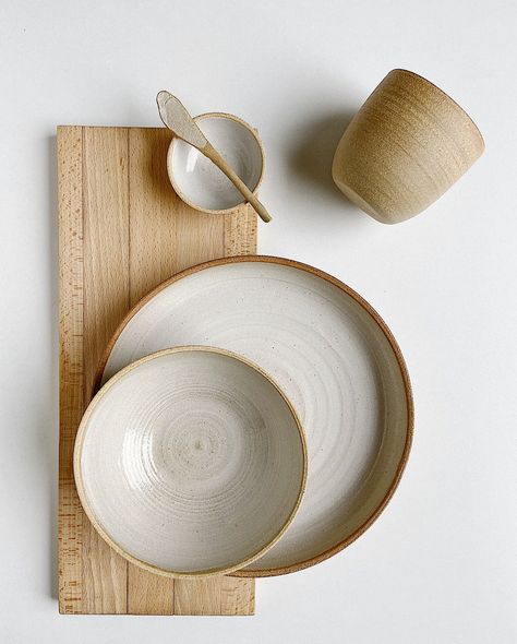 Tableware — Annemieke Boots Tableware Photography, Beginners Ceramics, Ceramics Pottery Bowls, Ceramic Art Sculpture, Plates And Bowls Set, Ceramic Dinnerware Set, Art Bowls, Ceramic Artwork, Ceramic Wall Art