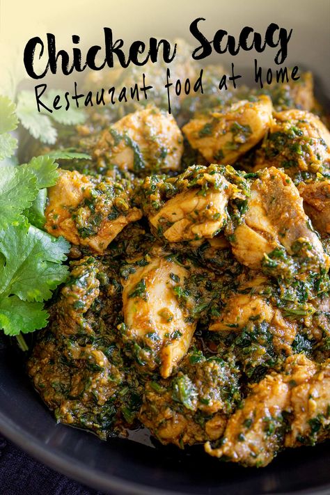 Saag Chicken, Chicken Saag, Chicken Casserole Dinners, Indian Recipes Authentic, Indian Chicken Recipes, Veg Dishes, Simple Dinner, Indian Curry, Spinach Recipes