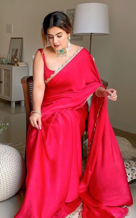 Red Saree Look For Farewell, Saree Gown Party Wear, Sister Of The Bride, Raw Silk Lehenga, Gown Party Wear, Fancy Saree, Lehenga Designs Simple, Fashionable Saree Blouse Designs, Fancy Sarees Party Wear