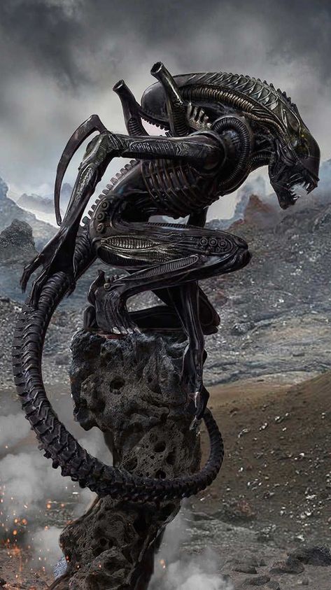 Giger Alien, Predator Artwork, Predator Alien Art, Giger Art, Alien Artwork, Alien Tattoo, Arte Alien, Aliens Movie, Alien Concept