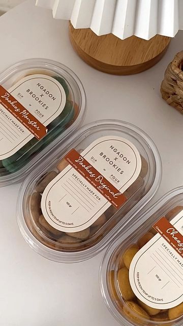 Small Cookies Packaging, Dessert Label Design, Cookie Label Design, Food Business Packaging, Cookies Label Design Stickers, Soft Cookies Packaging, Cookies Label Design, Cookies Business Ideas, Bakery Label Design