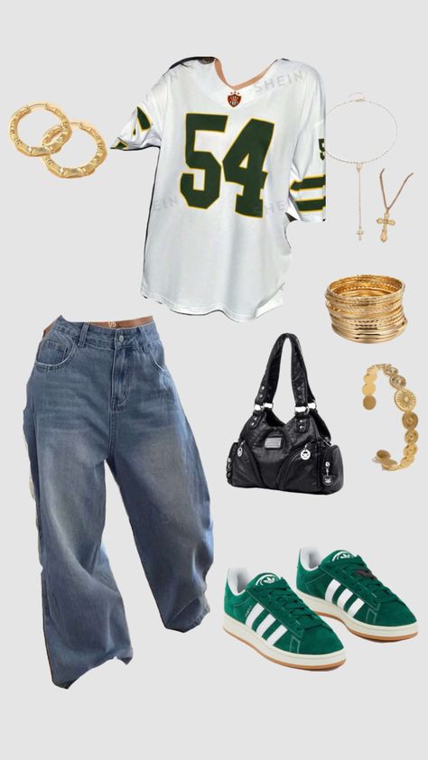 #outfitinspo #outfit #y2k #vintage #green #gold #coolgirlstyle #oversized Streetwear Green Outfit, Y2k Gold Outfits, Green And Black Concert Outfits, Childish Gambino Concert Outfit Ideas, Green Outfit Aesthetic Black Women, Green Bandana Outfits, Sorority Outfits Casual, Green School Outfits, Vintage Outfit Inspo 90s