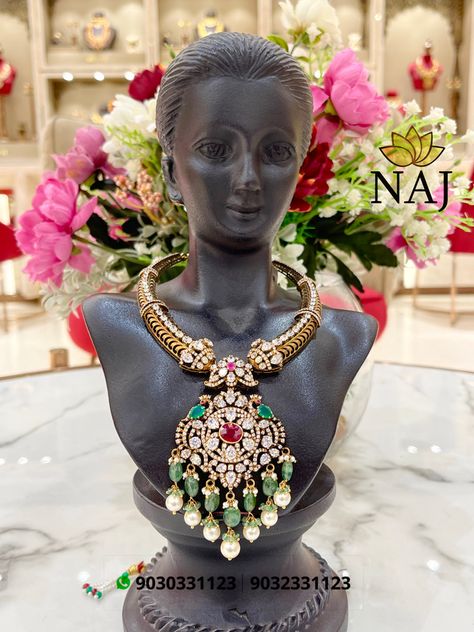 Kanti Jewellery Designs, Victorian Kante Jewellery, Victorian Jewelry Necklace Gold Indian, Victorian Diamond Jewellery, Victorian Gold Jewelry, Kante Necklace Designs, Kanti Necklace Designs Gold, Victorian Jewellery Designs, Kanti Necklace Designs