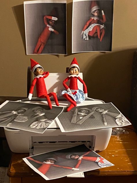 Photo shoot using the printer copier Classroom Elf, Elf On Shelf, Elf Activities, Elf Fun, Elf Ideas, Buddy The Elf, Shelf Ideas, On The Shelf, The Elf