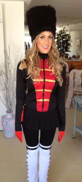 NutCracker Outfit :)                                                                                                                                                                                 More Diy Nutcracker Costume, Kids Christmas Costumes, Christmas Costumes For Kids, Nutcracker Outfit, Christmas Costumes For Adults, Diy Christmas Costumes, Christmas Character Costumes, Christmas Costumes Diy, Diy Nutcracker