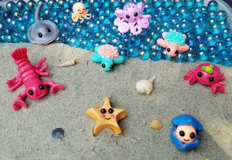 Air Dry Clay Ocean Animals #amandasclaycutiecreations Clay Ocean Animals, Clay Ocean, Mommy Birthday, Clay Magnets, Air Dry Clay Projects, How To Make Clay, Clay Masks, Ocean Animals, Dry Clay