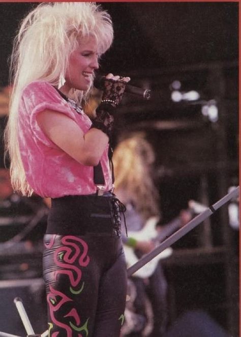 Janet Gardner, 80s Rock Fashion, Rock Star Outfit, Fits Inspiration, Big Blonde Hair, Trashy Outfits, Lita Ford, Rocker Chick, 80’s Fashion