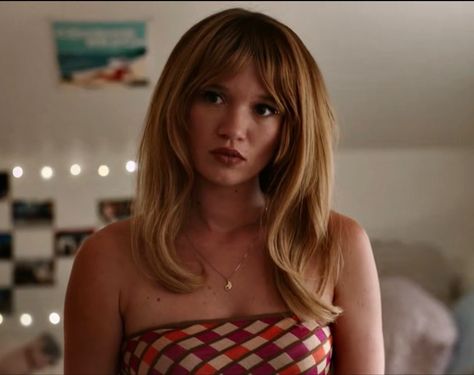 The Summer I Turned Pretty - Season 2 Taylor Tsitp Season 2, Rain Spencer, Taylor Jewel, The Summer I Turned Pretty, Jenny Han, All About Taylor Swift, Summer Books, Tv Girls, Prom Hair