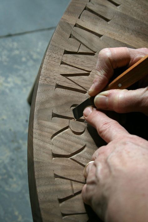 Stone Lettering, Ancient Writing, Oak Bench, Chip Carving, Stone Engraving, Diy Clothes Design, Wood Carving Patterns, Carving Knife, Wood Carving Art