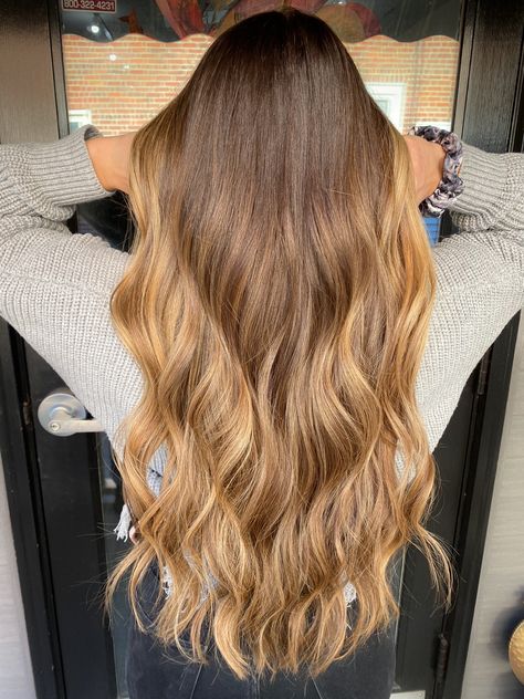 Balayage Color Miel, Golden Bronde Balayage Honey, Subtle Caramel Highlights, Balayage Honey, Highlights Brown Hair Balayage, Balayage Caramel, Warm Blonde Hair, Long Hair Highlights, Brown Hair Inspo