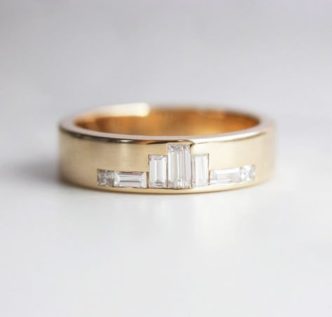 Gold Wedding Band Baguette, Wedding Band Baguette, Baguette Diamond Wedding Band, Baguette Wedding Band, Baguette Diamond Band, Rose Gold Wedding Band, Ring Matching, Baguette Diamond Rings, Unique Roses