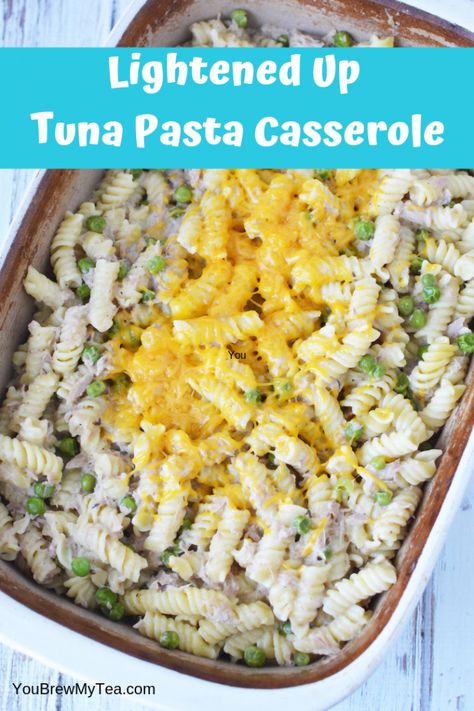 Lightened up Tuna Noodle Casserole Recipe is a perfect comfort food meal for the WW FreeStyle Plan! Make this easy tuna casserole in under an hour! via @YouBrewMyTea Tuna Pasta Casserole, Healthy Tuna Pasta, Recipes Tuna, Recipe Casserole, Tuna Noodle Casserole Recipe, Tuna Casserole Easy, Frugal Food, Noodle Casserole Recipes, Tuna Noodle Casserole