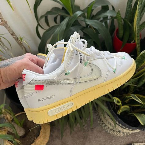 Sneaker News on Twitter: "Has this Off-White collaboration grown on you since first seeing it?… " Air Force Outfit Men, Air Force Outfit, Nike Dunk Low Off White, Mens Rugged, Nike Jordan Retro, Off White Shoes, Nike Soccer, Mens Fashion Urban, Next Clothes