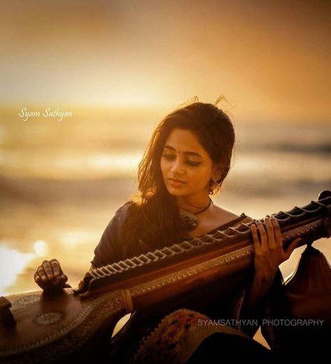 Kerala Girl, Classical Music, Photoshoot Ideas, Kerala, Music, Photography, Nature