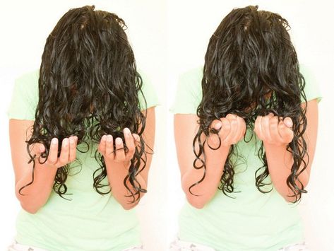 Curly Hair Problems, Curly Girl Method, Hair Help, Wavy Curly Hair, Beautiful Curls, Curly Hair Routine, Hair Routine, Hair Problems, Curly Hair Care