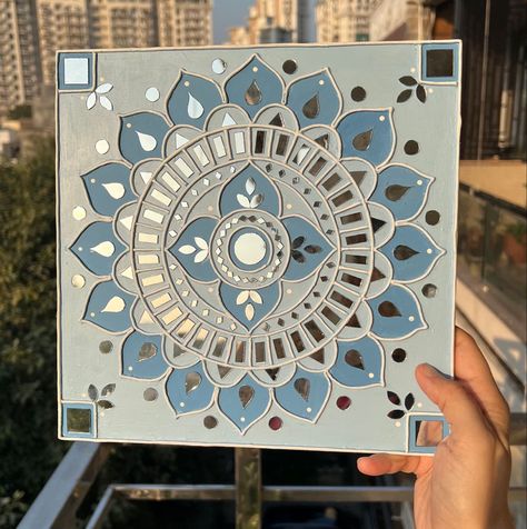 Lippin Art Square, Mud Work Designs, Mini Lippan Art Design, Lippin Art Design Square, Lipan Art On Canvas, Diwali Lippan Art Work, Mandala Square Design, Lipon Work Mirror, Lipan Art Square