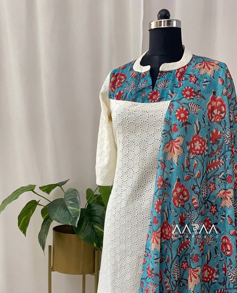 Unique cream hakoba n teal muslin printed kurti n dupatta. No bottom. Free shipping within india. For orders n queries, kindly whatsapp 9994467340/ Inbox. #kurti #hakobakurtis #printeddupatta #tealdupatta #aarraabyumaanand #coimbatoreboutique #coimbatoreshopping #chennaishopping Hakoba Outfits, Muslin Kurti Design, Hakoba Kurti Designs, Stitch Dress Design, Hakoba Dress Designs, Chudidhar Designs For Stitching, Kurtis Models, Hakoba Kurta Designs, Long Kurti Designs Unique