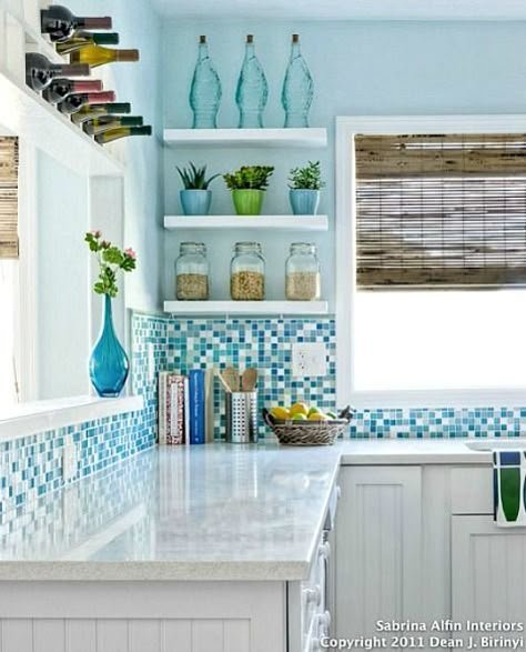 Coastal Kitchens with Ocean Blue Backsplash Tiles: http://www.completely-coastal.com/2015/11/kitchen-backsplash-ideas-beach-murals-nautical-ocean-blue-tiles.html Kitchen Beach Decor, Beach Cottage Kitchens, Beach Cottage Kitchen, Turquoise Kitchen, Beach Kitchen, Small Kitchen Storage, Beach House Kitchens, Beach Kitchens, Decor Ikea