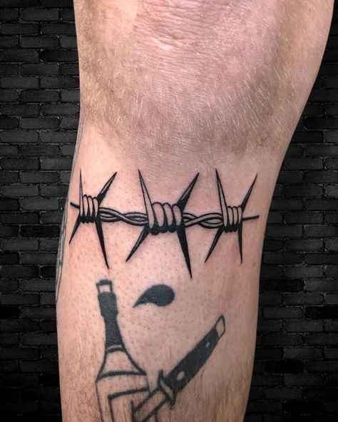 Bar Wire Tattoo, Barb Wire Tattoo, Armpit Tattoo, Wire Tattoo, Barbed Wire Tattoos, Shiva Tattoo Design, Tattoo Prices, Shiva Tattoo, Stomach Tattoos