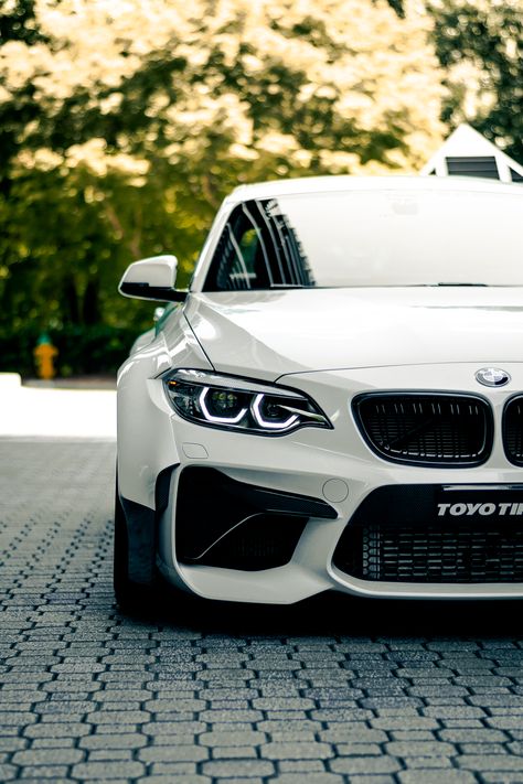 Bmw M4 White, Bmw 528, Bmw 2014, Bmw White, White Wallpapers, Dream Cars Bmw, Good Looking Cars, Sports Car Wallpaper, Bmw Wallpapers