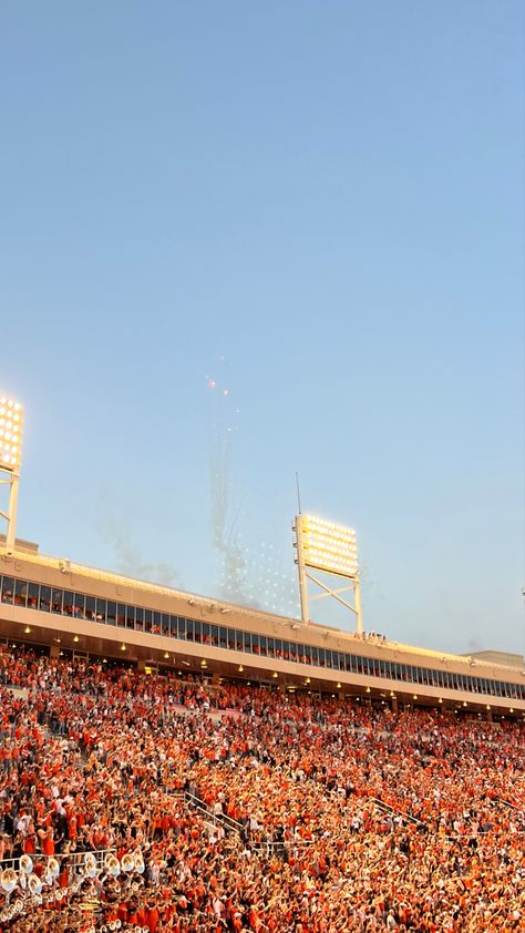 Oklahoma State University Aesthetic, Oklahoma Aesthetic, Stillwater Oklahoma, College Vision Board, Osu Cowboys, Ou Football, Go Pokes, Ou Sooners, Ut Austin