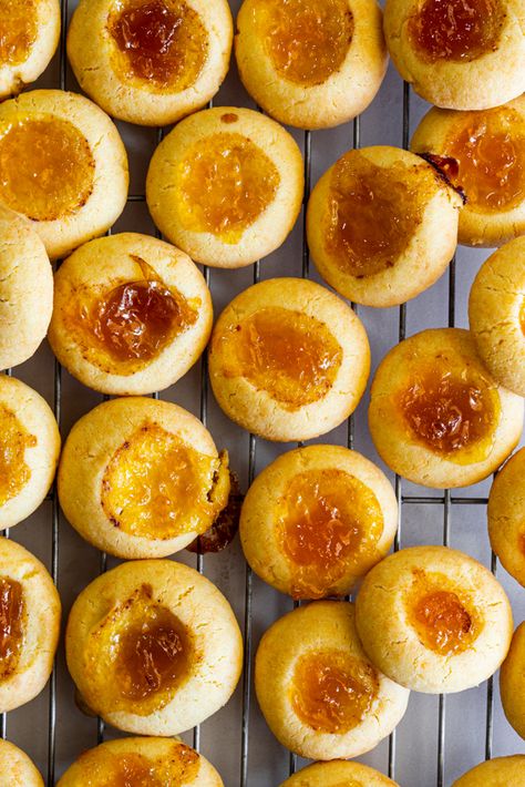 Cheddar Apricot Thumbprint Cookies - Simply Delicious Savory Thumbprint Cookies, Cheese Thumbprint Cookies, Cheesy Appetizers, Dates Recipes, Savory Cookies, Boys Christmas Gifts, Jam Thumbprint Cookies, Afternoon Tea Ideas, Biscuits And Cookies